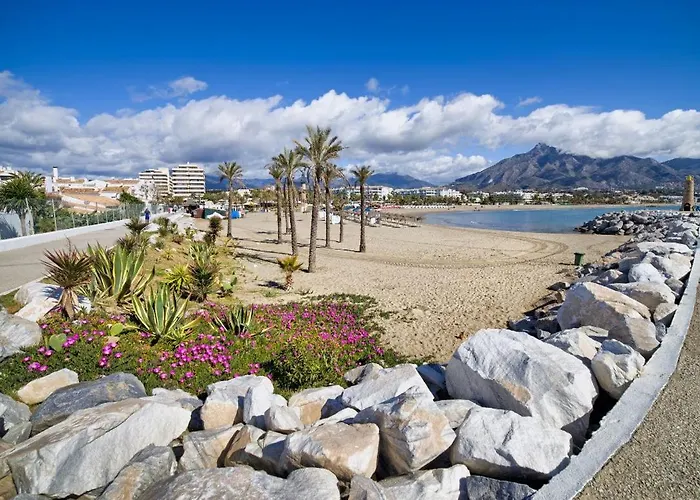 Penthouse With Private Pool, Hot Tub Jacuzzi With Sea Views And Chill-Out Zone, Close To The Sea