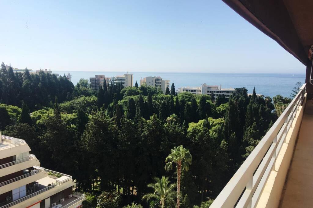 Appartement Penthouse With Private Pool, Hot Tub Jacuzzi With Sea Views And Chill-out Zone, Close To The Sea Marbella