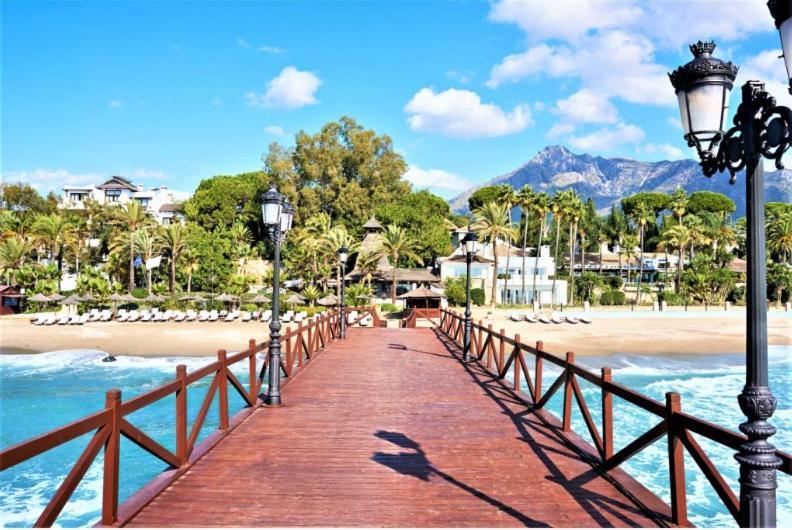 Appartement Penthouse With Private Pool, Hot Tub Jacuzzi With Sea Views And Chill-out Zone, Close To The Sea